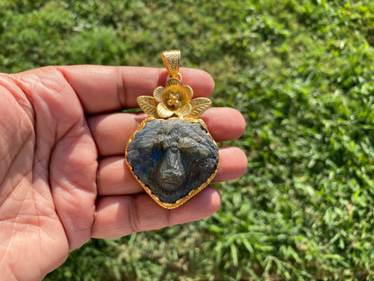 Hand Carved Bear Labradorite Gold Overlay Pendant, Bear Head Pendant, Animal Pendant, Wild life Inspired, Unique Craftsmanship, Nature Motif