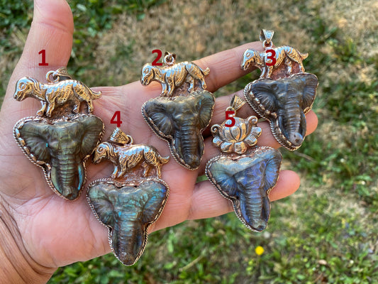 Hand Carved Elephant Head Labradorite Stone Tibetan Silver Pendant, Elephant Pendant for Necklace, Blue Labradorite, Animal Pendant