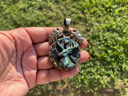 Handcrafted Deer Labradorite Tibetan Silver Pendant, Deer Pendant, Labradorite Deer, Blue Labradorite, Wildlife Jewelry, Animal Pendant