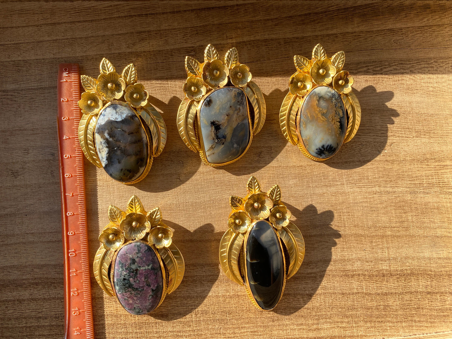 Dendritic Agate Pendants, High Quality Non Tarnish Brushed Gold Overlay, Healing Agate Pendant, Unique Jewelry Design, Elegant Gold Pendant