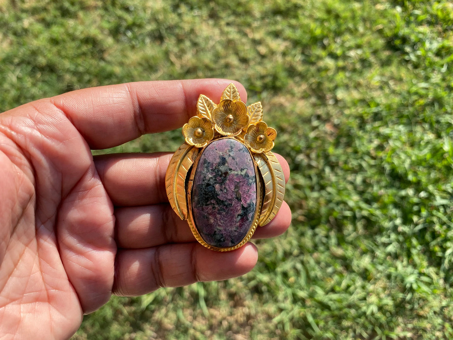 Dendritic Agate Pendants, High Quality Non Tarnish Brushed Gold Overlay, Healing Agate Pendant, Unique Jewelry Design, Elegant Gold Pendant