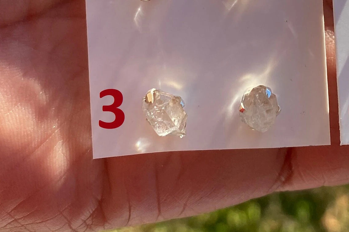 Raw Herkimer Diamond Stud Earring, 92.5 Sterling Silver Ear Stud, Healing Crystal Earring, Natural Gemstone Jewelry, Christmas Gift for Wife
