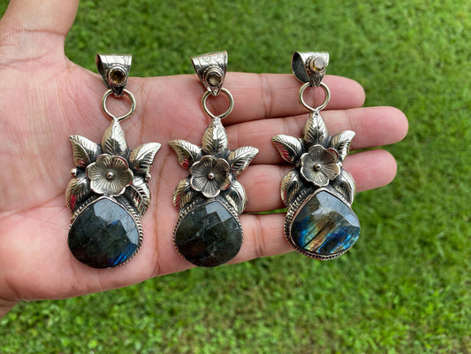 Healing Crystal Labradorite with Citrine Gemstone Necklace Pendant, Tibetan Silver, Labradorite Jewelry for Women, Handmade Gemstone Jewelry