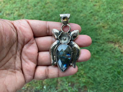 Labradorite Natural Stone Tibetan Silver Pendant with Citrine Gemstone, Healing Crystal, Energy Pendant, Birthday Gift, Birthstone Jewelry