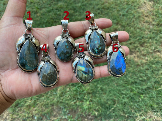Labradorite Natural Stone Tibetan Silver Pendant, Healing Crystal, Energy Pendant for Necklace, Birthday Gift, Birthstone Jewelry,