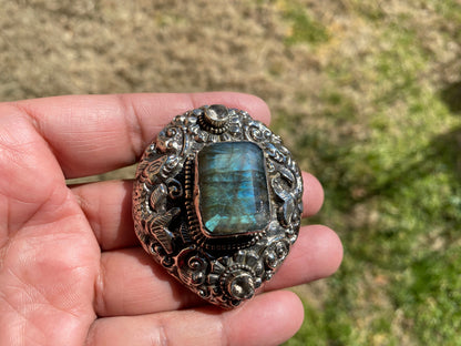 Natural Labradorite Tibetan Silver Pendant with Gemstone, Healing Crystal, Women Jewelry, Birthstone, Ethnic Jewelry, Natural Stone Pendant