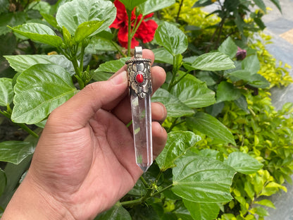 Healing Pendant, Natural Crystal Pendant, Pointed Pendant, Tibetan Silver Pendant, Unisex Pendant, Gift ideas.