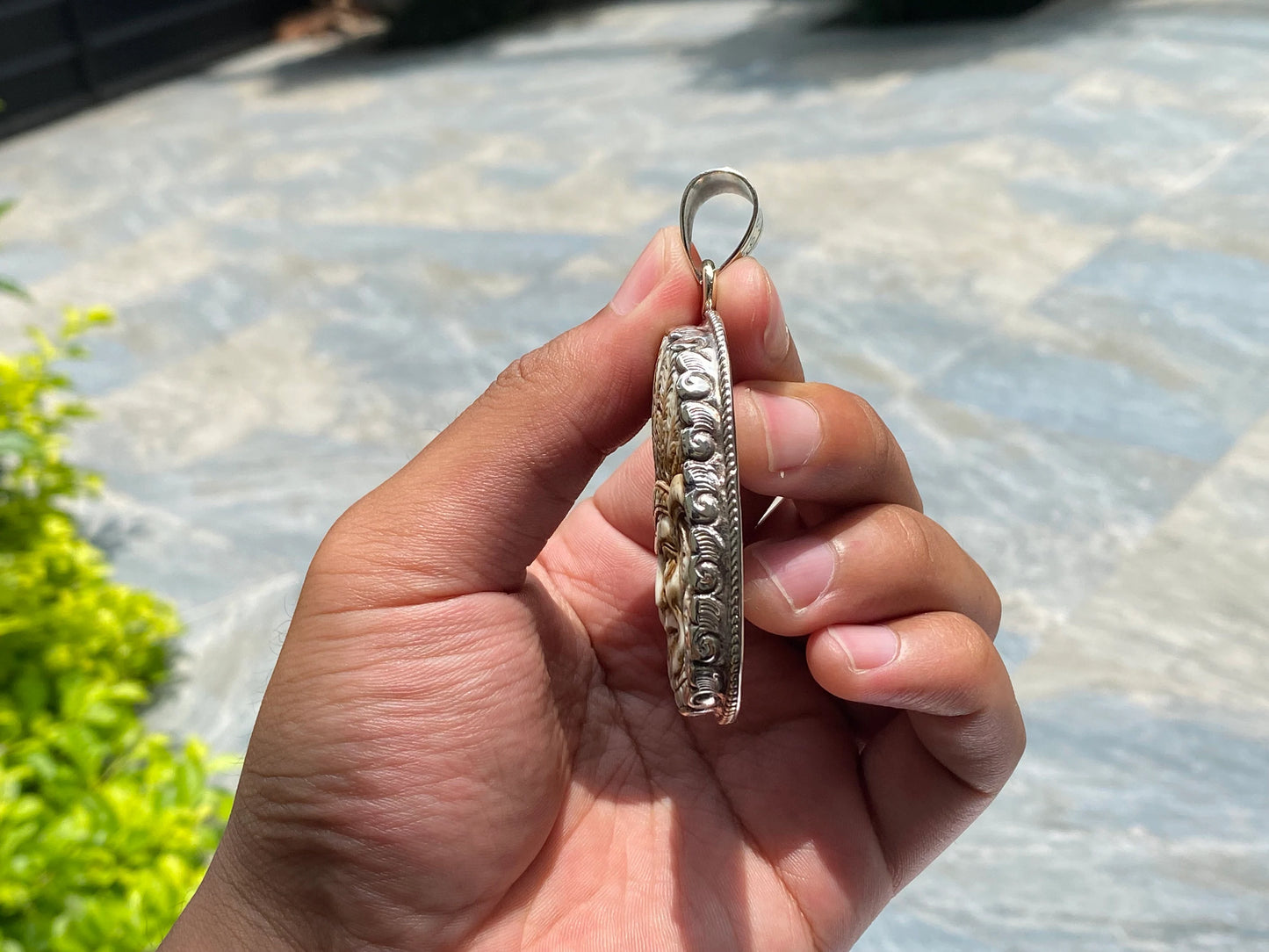 Indian Chief Head Carved on Buffalo Bone, Unique Bone Pendant, Tibetan Silver Pendant, Boho fashion, Unisex pendant for daily wear.