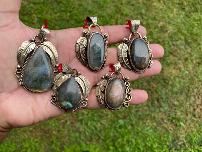 Labradorite Natural Stone Tibetan Silver Pendant, Tribal Design Jewelry, Tibetan Jewelry, Crystal Pendant, Birthstone Pendant
