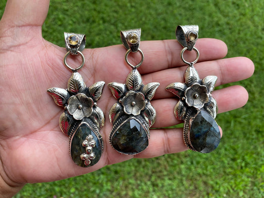 Labradorite Natural Stone Tibetan Silver Pendant, Citrine Gemstone, Tibetan Jewelry, Women's Jewelry, Birthstone, Flower Designs, Bohemian