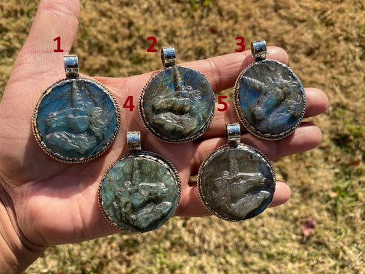 Carved Unicorn Labradorite Tibetan Silver Pendant, Horse Pendant, Labradorite Unicorn, Blue Labradorite, Healing Crystal, Animal Pendant