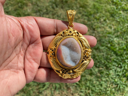 Large Agate Druzy Pendant, Non Tarnish Brushed Gold Overlay, Natural Gemstone Pendant, Healing Crystal, Ethnic Jewelry, Luxury Pendant