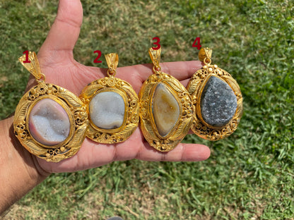 Large Agate Druzy Pendant, Non Tarnish Brushed Gold Overlay, Natural Gemstone Pendant, Healing Crystal, Ethnic Jewelry, Luxury Pendant