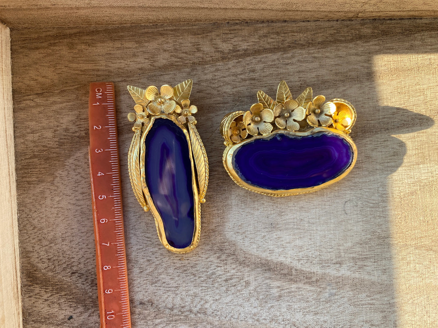 Large Colorful Slice Agate Pendant, 18K Brushed Gold Overlay, Flower Design Pendant For Necklace, Healing Crystal Jewelry, Druzy Agate Slice