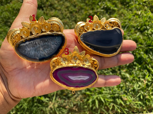 Large Colorful Slice Agate Pendant, Brushed Gold Overlay, Flower Design Pendant For Necklace, Healing Crystal Jewelry, Unique Craftsmanship