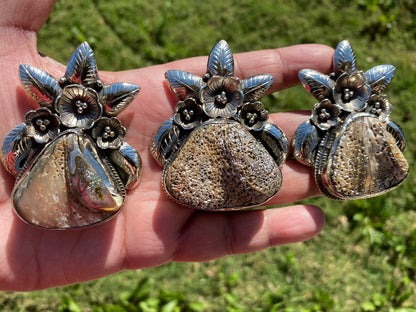 Large Natural Abalone Shell Tibetan Pendant, Paua Shell Pendant, Abalone Jewelry, Abalone Shell Jewelry, Christmas Gift, Sea Shell Jewelry