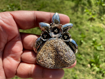 Large Natural Abalone Shell Tibetan Pendant, Paua Shell Pendant, Abalone Jewelry, Abalone Shell Jewelry, Christmas Gift, Sea Shell Jewelry