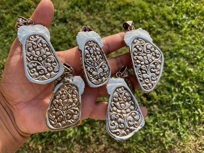 Large Orange Spiny Oyster Shell Tibetan Silver Pendant, Native American Style Jewelry, Southwestern Jewelry, for Men or Women, Spiky Thorny