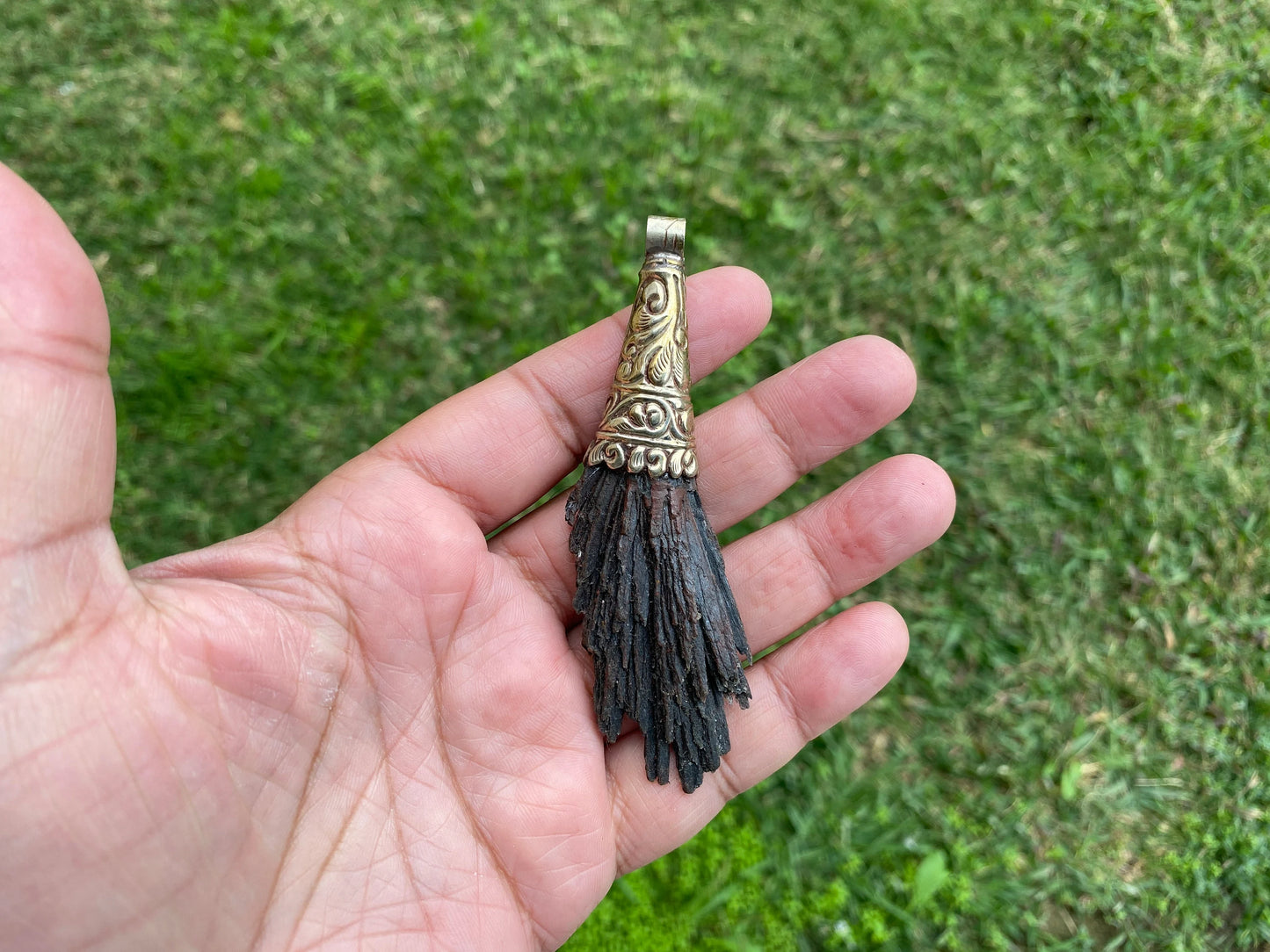 Large Raw Natural Black Kyanite Tibetan Silver Pendant, Natural Stone Jewelry, Women or Men Jewelry, Rough Healing Crystal, Black Stone