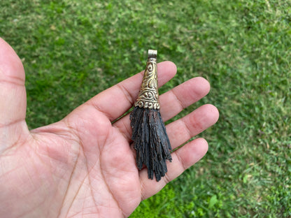 Large Raw Natural Black Kyanite Tibetan Silver Pendant, Natural Stone Jewelry, Women or Men Jewelry, Rough Healing Crystal, Black Stone