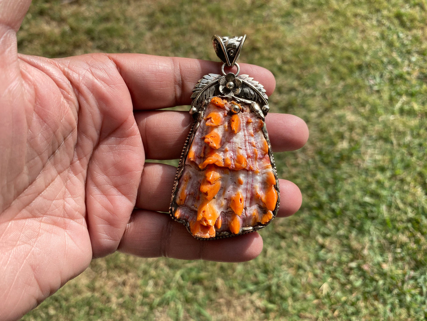 Large Raw Spiny Oyster Tibetan Silver Pendant, Nature Crafted, Desert Sea Gem, Oceanic Ornament, Ocean Jewel, Ocean Inspired Jewelry