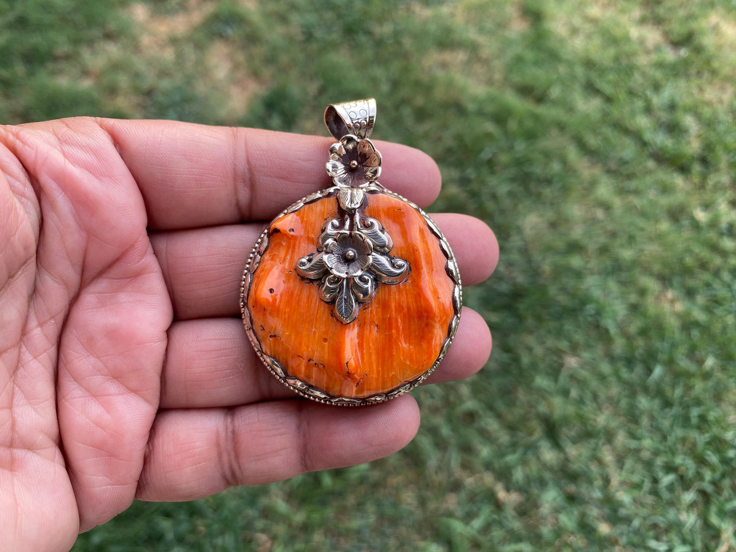 Large Spiny Oyster Shell Tibetan Silver Pendant, Native American Style Jewelry, Southwestern, Bohemian Jewelry for Men or Women