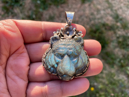 Large Tiger Head Hand Carved Labradorite Tibetan Silver Pendant, Tiger Pendant, Natural Labradorite Tiger, Crystal Pendant, Animal Pendant
