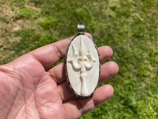 Large Trident Bone Tibetan Silver Pendant, Trisula Pendant, Shiva's Weapon, Hindu God Lord Siva, Universal Symbol, Spiritual Hindu Amulet