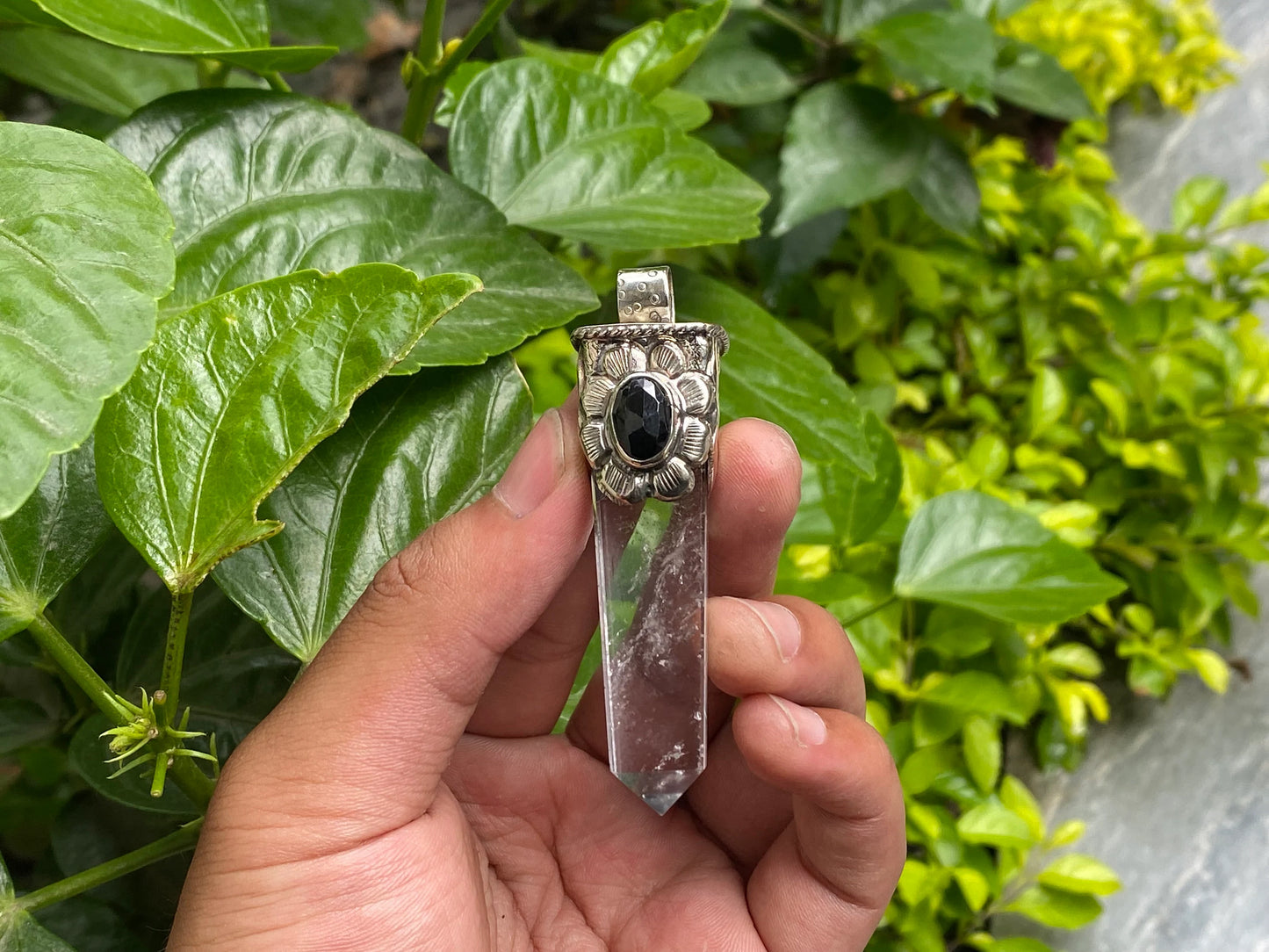 Natural Crystal Pointed Pendant, Crystal pendant for Daily wear, Tibetan Silver Pendant, Natural Gemstone Pendant, Black onyx Pendant.