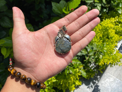 Natural Labradorite Pendant adorned with Tibetan Silver details, Floral Themed Pendant, Unisex pendant for fashion lovers, Bohemian pendant.