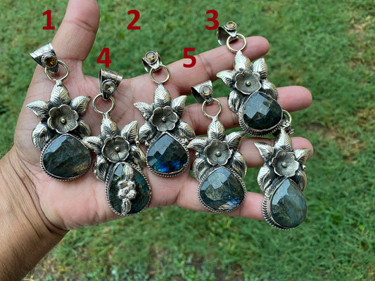 Natural Labradorite Tibetan Silver Pendant with Citrine Gemstone, Healing Crystal Pendant, Energy Pendant, Birthday Gift, Birthstone Jewelry