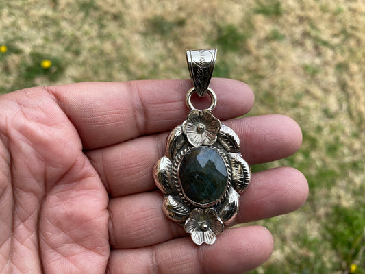 Natural Labradorite Tibetan Silver Small  Pendant, Healing Crystal, Women Jewelry, Birthstone Pendant, Ethnic Jewelry, Natural Stone Pendant