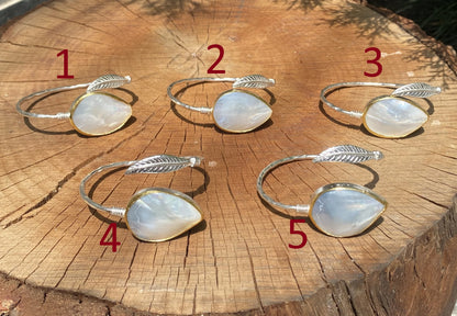 Natural Sea Shell Bracelet, Hammered Leaf designed Bracelet, 2 tone Silver and Gold overlay over brass bracelet for Daily Wear, Adjustable.