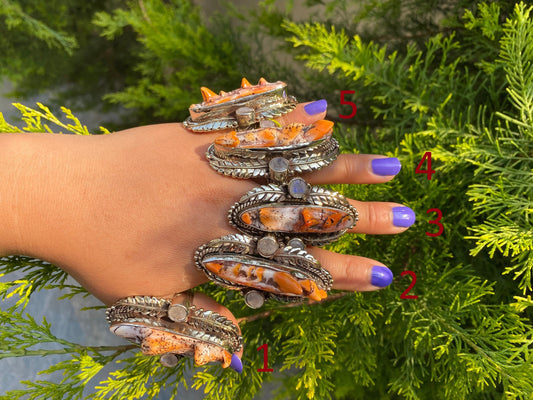 Natural Spiny Oyster Boho Ring, Tibetan Silver, Hammered Ring, For daily use, Healing Ring.