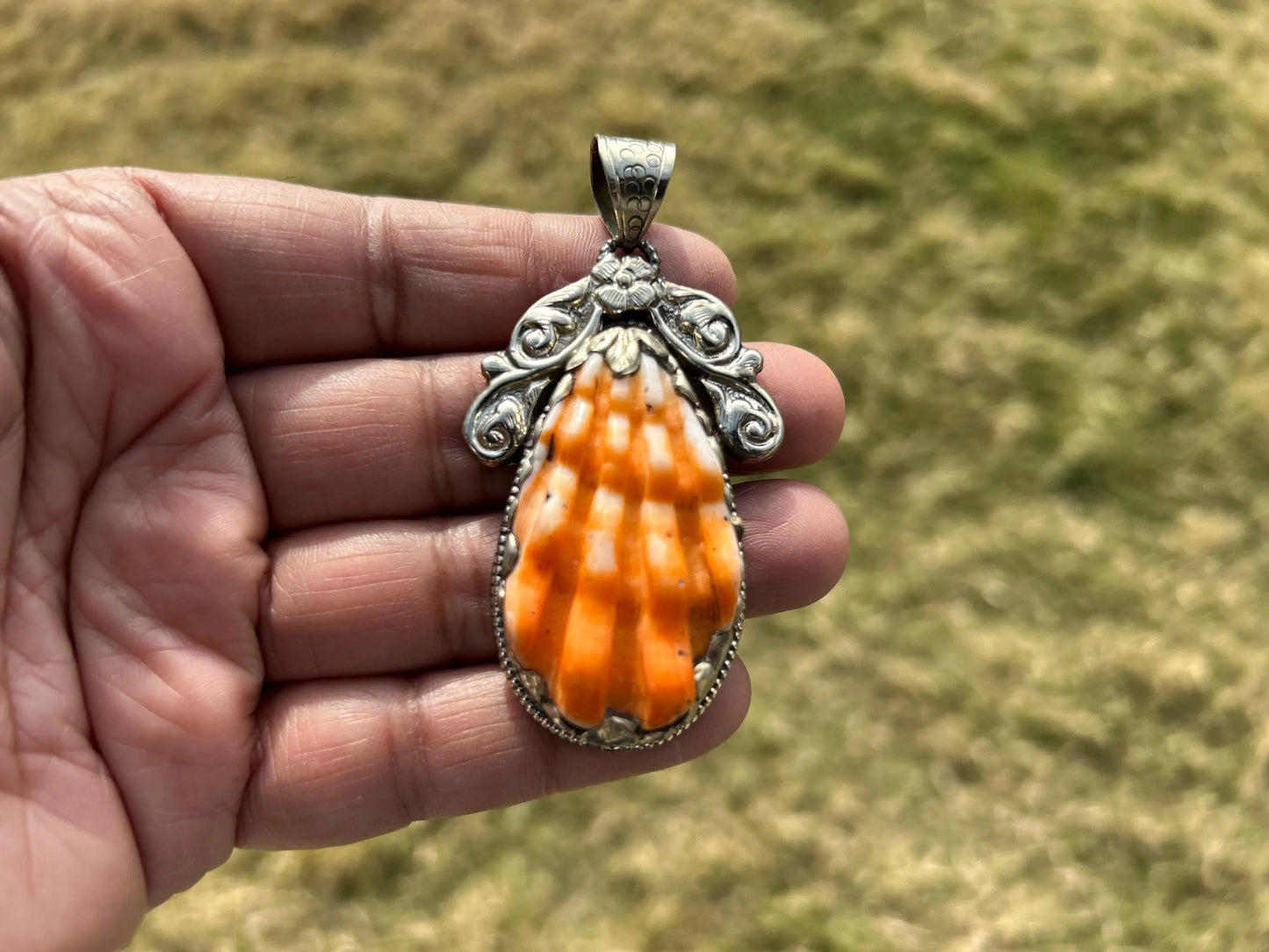 Handcrafted Spiny Oyster Tibetan Silver Pendant, Nature Crafted, Desert Sea Gem, Oceanic Ornament, Ocean Jewel, Ocean Inspired Jewelry