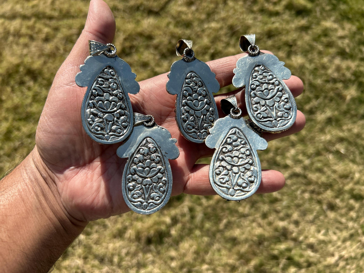 Spiny Oyster Handcrafted Tibetan Silver Pendant, Nature Crafted, Desert Sea Gem, Oceanic Ornament, Ocean Jewel, Ocean Inspired Jewelry