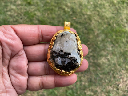 Big Chunky Raw Natural Rainbow Moonstone Pendant, Non Tarnish Brushed Gold Overlay, Raw Crystal Jewelry, Crown Chakra, Elegant Design