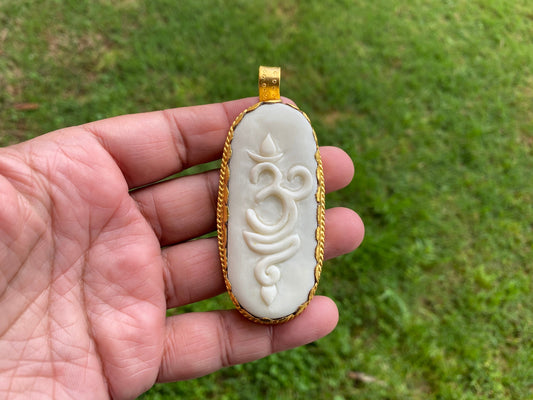 Ohm Mani Mantra Pendant, High Quality 18K Matte Gold Overlay Non Tarnish, Hand Carved Buffalo Bone, Spiritual Jewelry, Unisex Chakra Pendant