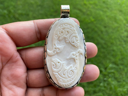 Pisces Zodiac Sign Bone Tibetan Silver Pendant, Horoscope Medallion, Unisex Pendant, Astrological Sign, Fish Zodiac Symbol, Zodiac Jewelry