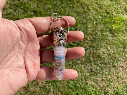 Pointed Fluorite Tibetan Silver Pendant, Natural Green Gemstone, Healing Balance Pendant for Necklace, Meditation Grounding Calming Pendant