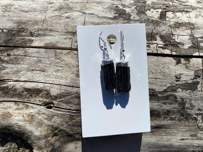 Raw Black Tourmaline Earrings, Silver Electroplated, Raw Gemstone Earrings, Dangle Earring, Gifts for Mom, Mothers Day Gift, Healing Crystal