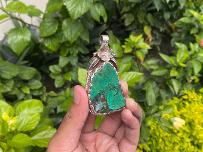 Raw Chrysocolla Handmade Nepalese Pendant, Boho Chic Jewelry, Unisex Tibetan Silver Jewelry, Healing Pendant, Hammered Floral Design