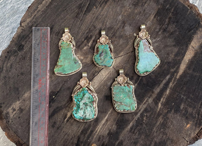 Raw Chrysocolla Pendant, Handmade Boho Style from Nepal, Trendy Hammered Floral Raw Chrysocolla Jewelry, Two Sided in Stylish, Natural Stone