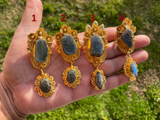 Raw Labradorite Dangle Pendant, Non Tarnish Brushed Gold Overlay Jewelry, Natural Raw Stone, Healing Stone for Necklace, Labradorite Jewelry