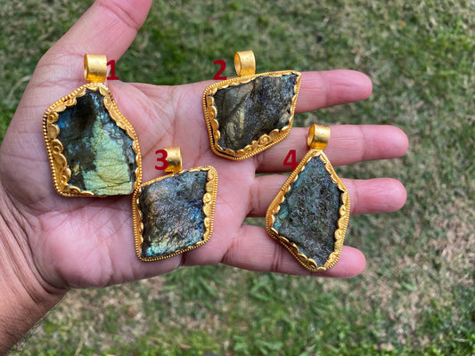 Raw Labradorite Natural Stone, Non Tarnish Brushed Gold Overlay, Natural Stone Jewelry, Natural Beauty, Grounding Gem, Unique Jewelry