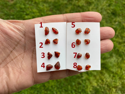 Raw Natural Amber Studs Earrings, 92.5 Sterling Silver Earrings, Rough Amber Sterling Silver Earring, Raw Sunstone Earring, Prong Stud