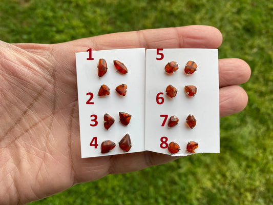 Raw Natural Amber Studs Earrings, 92.5 Sterling Silver Earrings, Rough Amber Sterling Silver Earring, Raw Sunstone Earring, Prong Stud