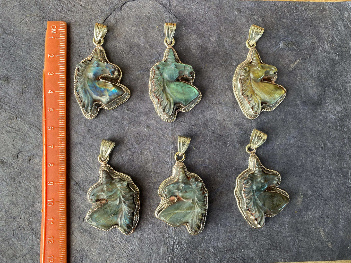 Small Labradorite Natural Stone Unicorn Tibetan Silver Pendant, Labradorite Unicorn, Blue Labradorite Horse, Healing Crystal, Animal Pendant