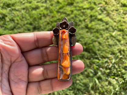 Small Long Orange Spiny Oyster Shell Tibetan Silver Pendant, Native American Style, Southwestern Jewelry, for Men or Women, Spiky Thorny