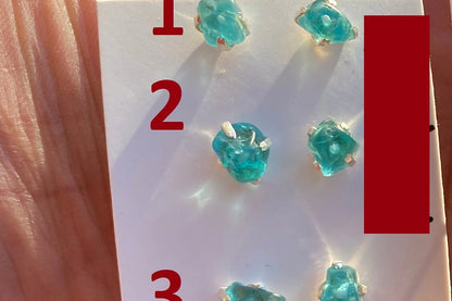 Small Raw Blue Apatite Sterling Silver Stud Earrings, Raw Blue Apatite Earring, Blue Apatite Gemstone, Apatite Crystal, Blue apatite jewelry